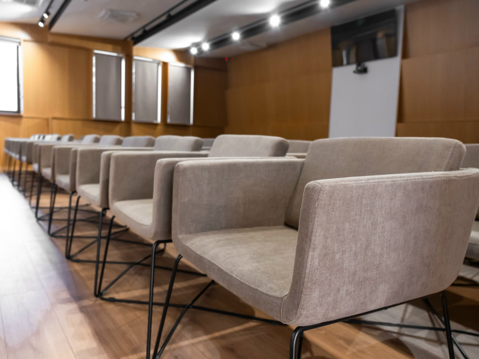 https://www.casamediculuisifarmacistului.ro/img/a